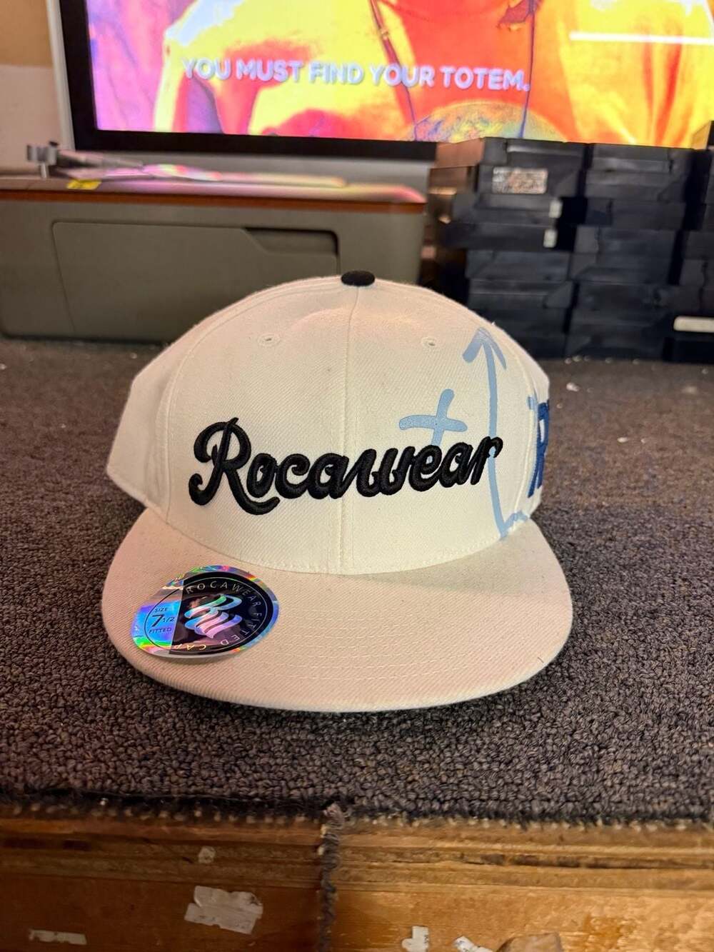 Rocawear Fitted Cap Size 7 1/2 White with Embroidery and Print Details